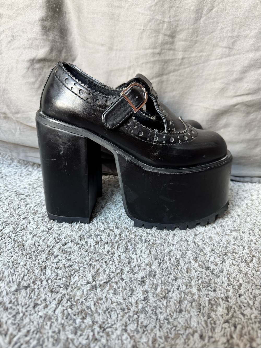 dELiA*s Black Platform Mary Jane Buckle Loafers